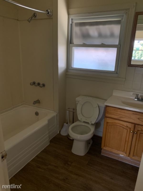 Building Photo - 1 br, 1 bath House - 562 3rd Ave