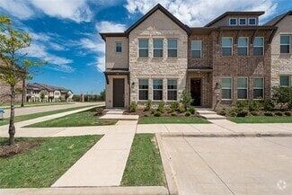 Building Photo - 2216 Adena Spgs Dr