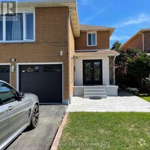 Building Photo - 30 Inverary Dr