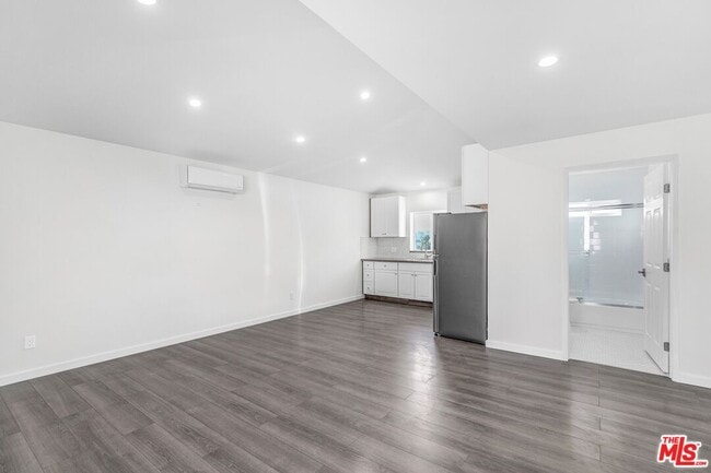 Foto del edificio - 3509-3504 Kinney St