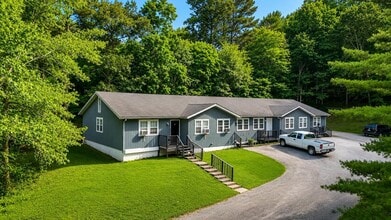 51 Shields Ln