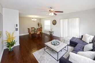Savannah Place Apartments and Townhomes photo'