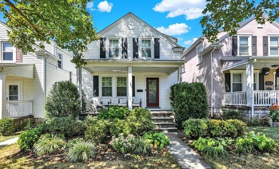 Foto principal - 813 N Franklin St