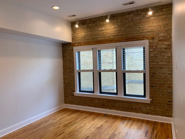 Building Photo - 1360 W Estes Ave