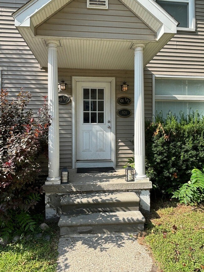 Foto del edificio - 99 Clinton St