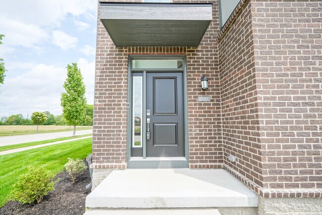 Building Photo - 13349 Minden Dr