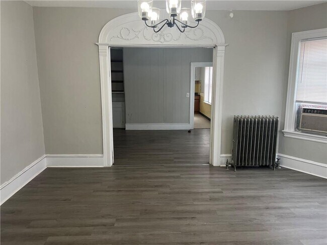 Foto del edificio - 645 Cranston St