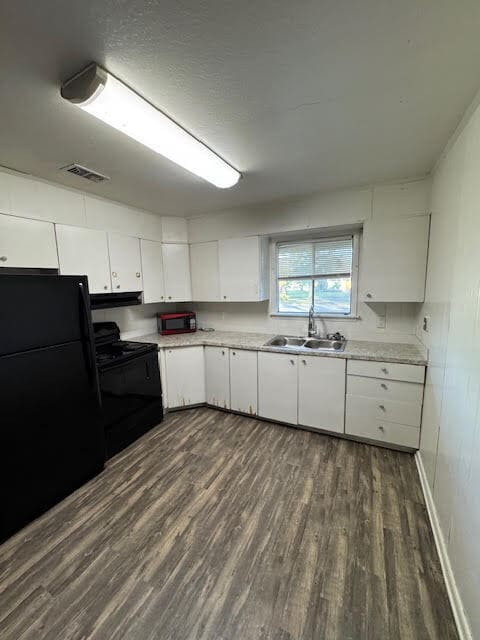 Building Photo - 5700 Eastwood Dr