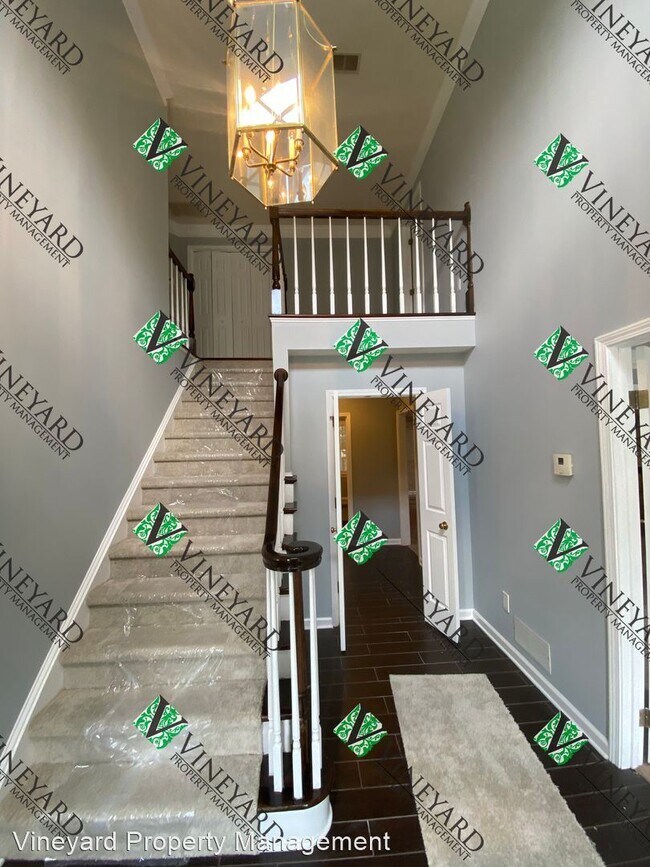 Building Photo - 4 br, 2.5 bath House - 1469 Fenwick Drive SW