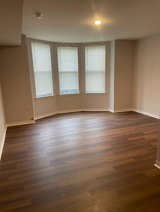 Building Photo - 4220 W Girard Ave
