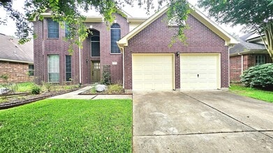 Building Photo - 3121 English Oaks Blvd