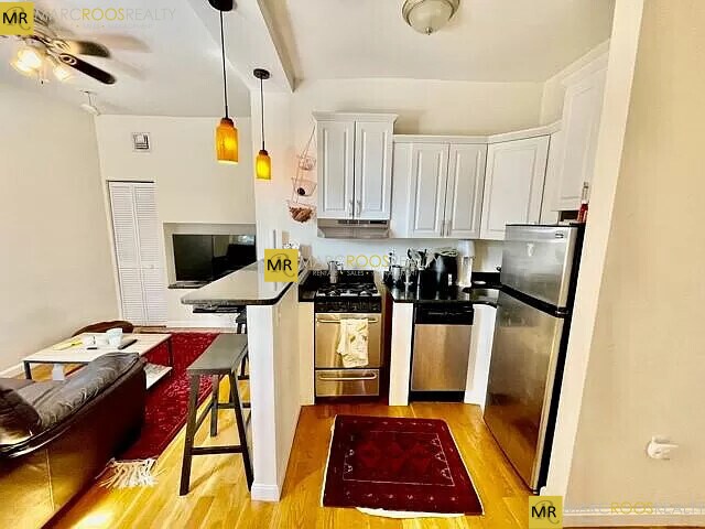 Foto del edificio - 348 North St