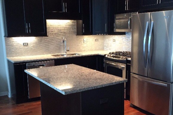 Kitchen - 1600 S Indiana Ave