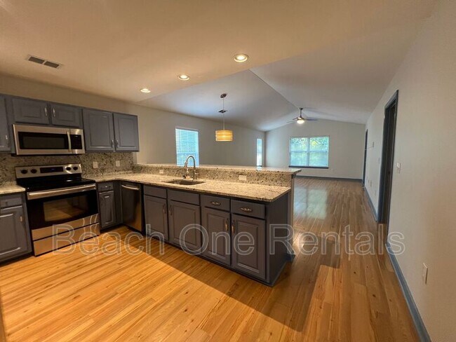 Foto del edificio - 1204 River Oaks Dr