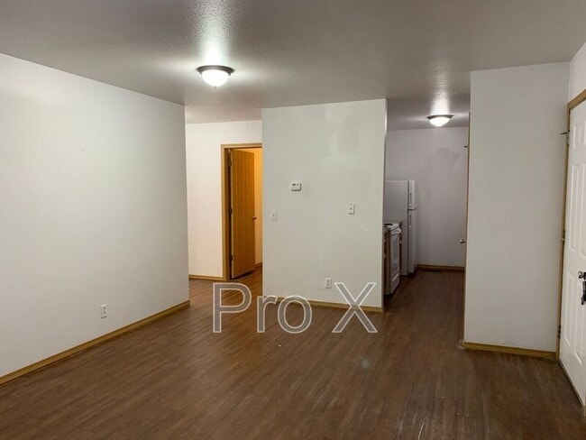 Building Photo - 4569 E Zora St