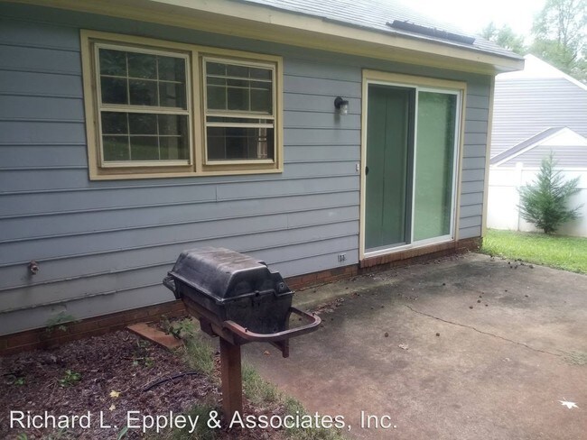 Foto del edificio - 3 br, 2 bath House - 5526 Carlingford Ct