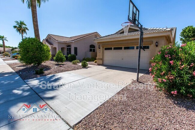 Foto del edificio - 1552 E Shannon St