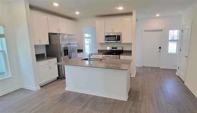 Building Photo - 6062 Blissful St