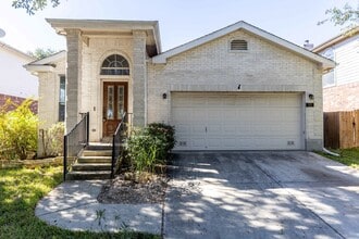 Building Photo - 509 Foxford Run Dr
