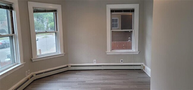Building Photo - 511 Angell St