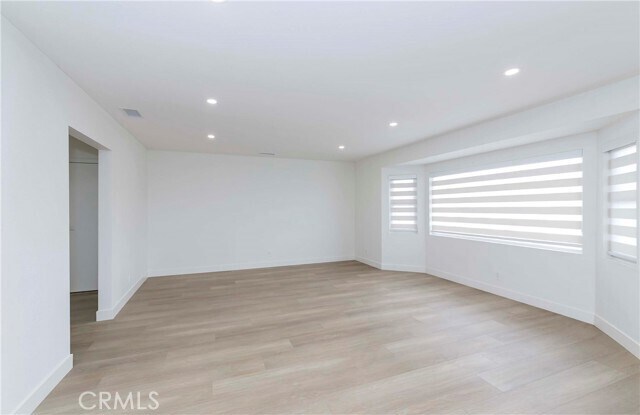 Foto del edificio - 16956 Denker Ave