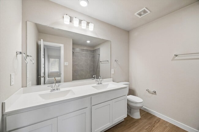 Building Photo - 21759 Thicket Point Ln