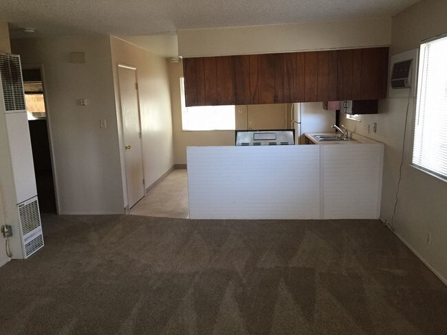 Cozy 2 bed duplex available now - House for Rent in Reno ...