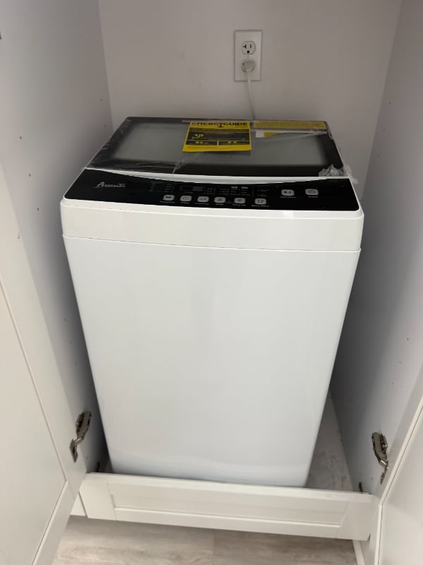 Building Photo - 1817 N Tamiami Trl