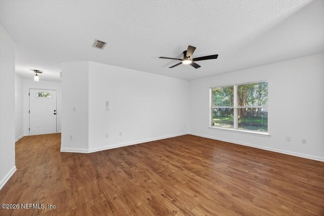 Building Photo - 411 Pearl St