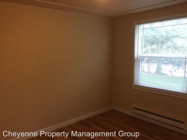 Building Photo - 2 br, 1 bath House - 3509 Hynds Blvd