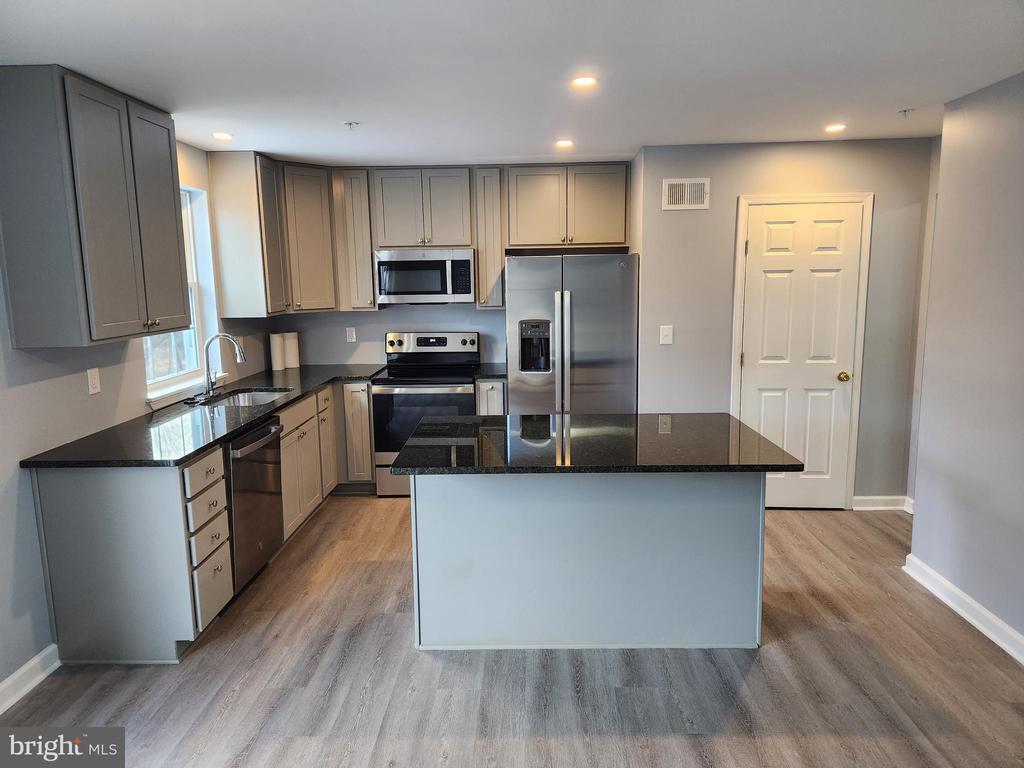 3209 St Augustine Ct, Olney, MD 20832 Townhome Rentals in Olney MD