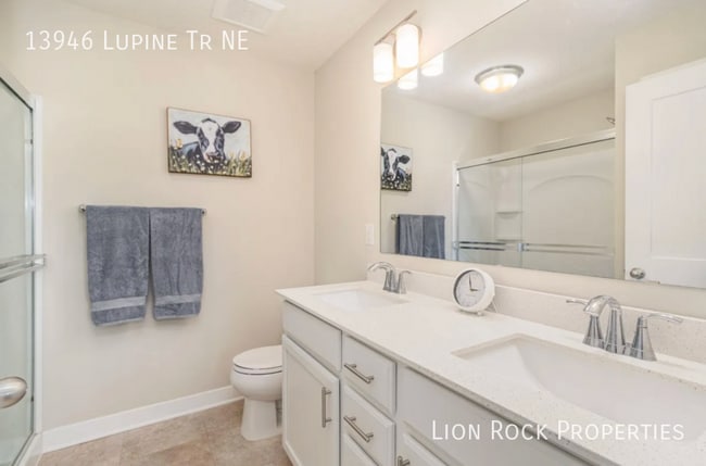 Building Photo - 13946 Lupine Trail NE