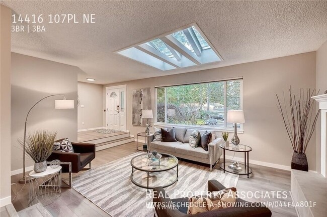 Building Photo - 14416 107PL NE-