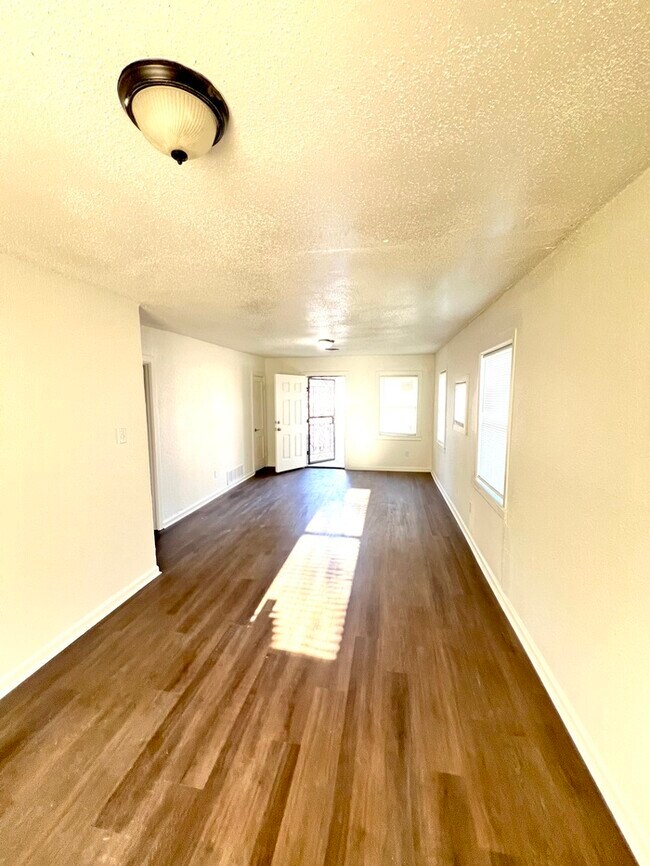 Foto del edificio - Newly Renovated Home