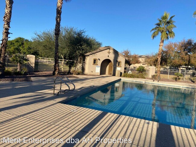 Building Photo - 3 br, 3 bath House - 3364 W HAYDUK RD