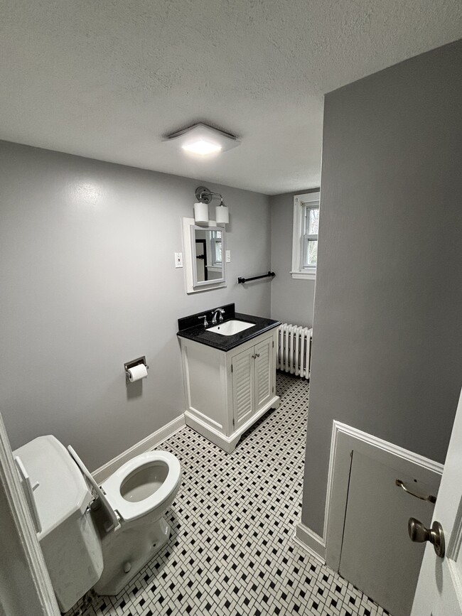 Bathroom - 31 Englewood Ave