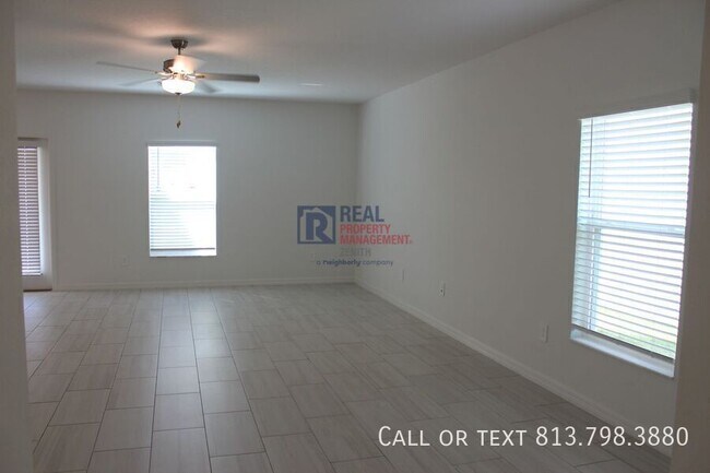 Foto del edificio - 11571 Radiant Shr Lp