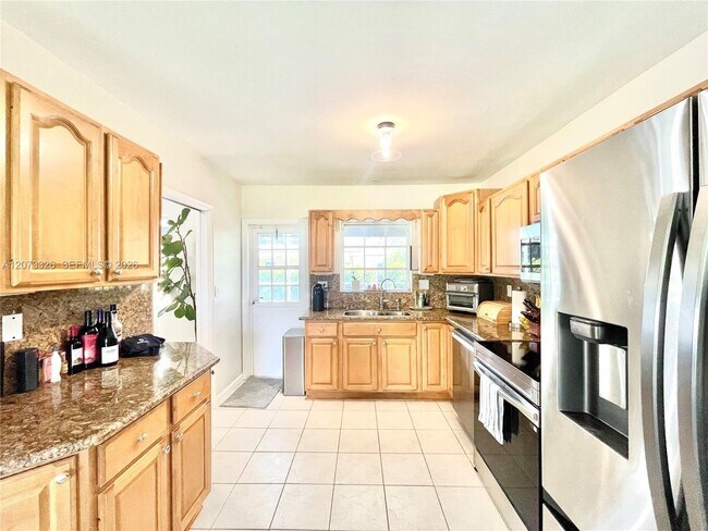 Foto del edificio - 8522 SW 148th Terrace