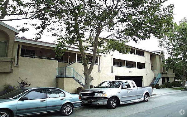 Building Photo - 11707 Otsego St