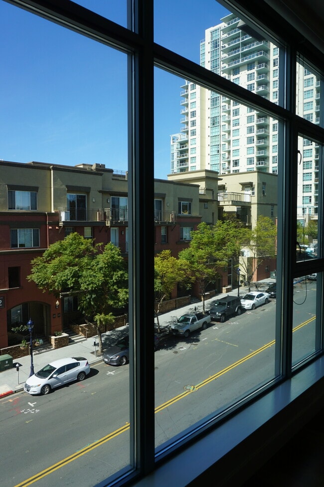 Foto del edificio - 1441 Ninth Ave