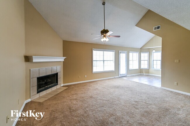 Building Photo - 4311 Gin Wade Cove