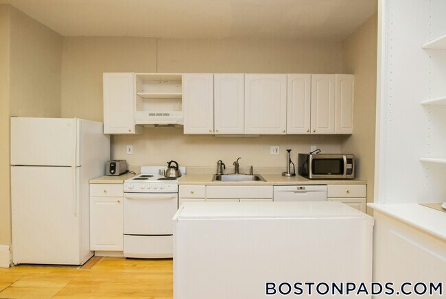 Foto del edificio - 290 Beacon St