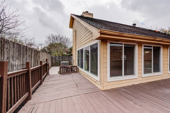 Foto del edificio - 2122 Paso Rello Dr