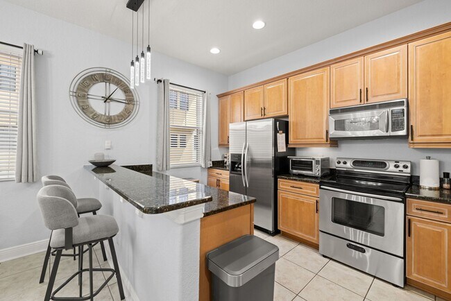 Foto del edificio - Furnished Rental Water Views at Westshore ...