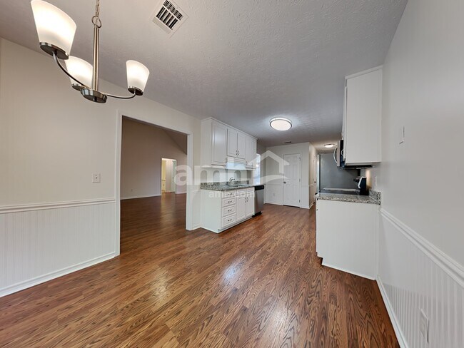 Foto del edificio - 270 Grayson Manor Dr SW