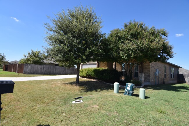 Building Photo - 524 Coventry Dr