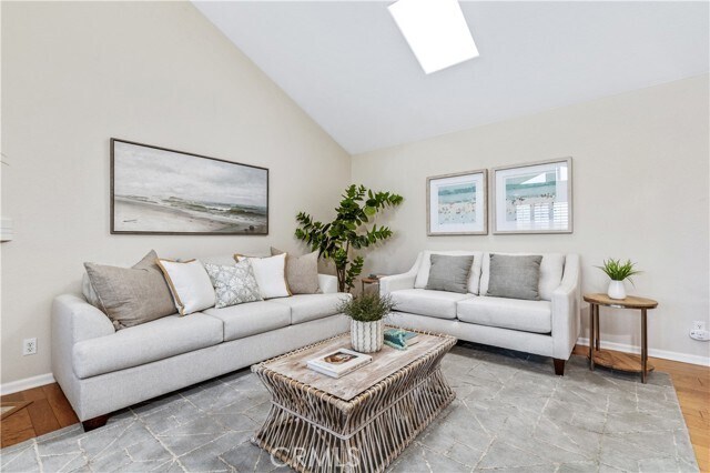 Foto del edificio - 6441 Fiddleneck Ln