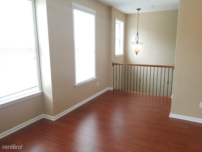 Building Photo - 6235 Sawtooth Oak Ct SE
