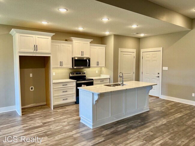Building Photo - 3 br, 2 bath House - 4129 Lynx Ln