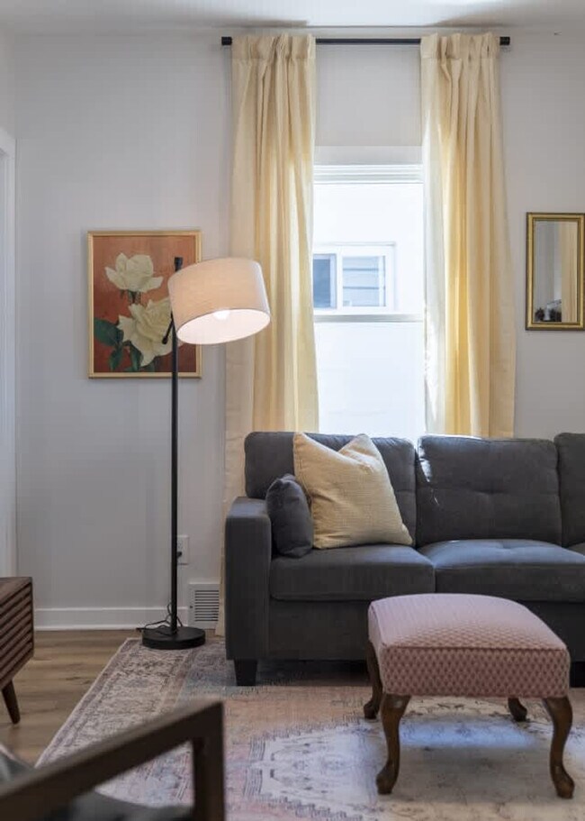 Foto del edificio - 19620 Ormiston Ave